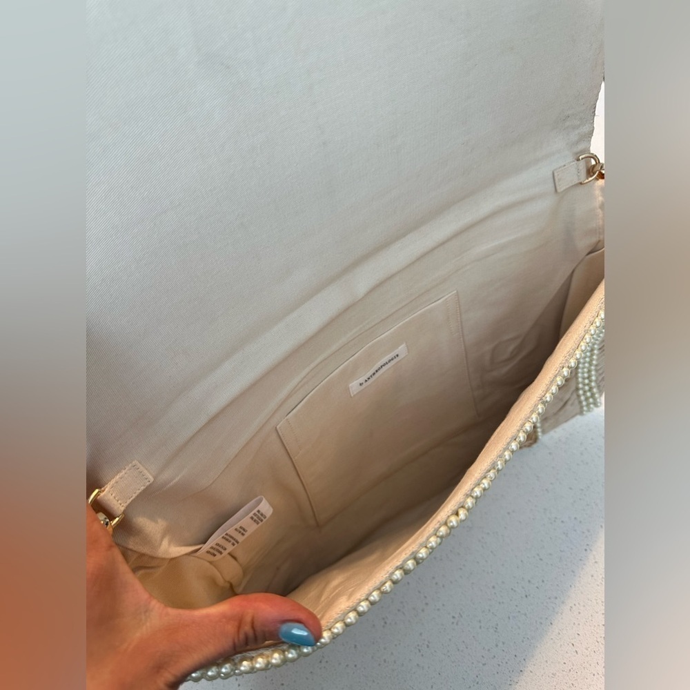 RARE Anthropologie Boho Raffia Pearl-Embellished Clutch, Like New with Chain - Picture 5 of 7
